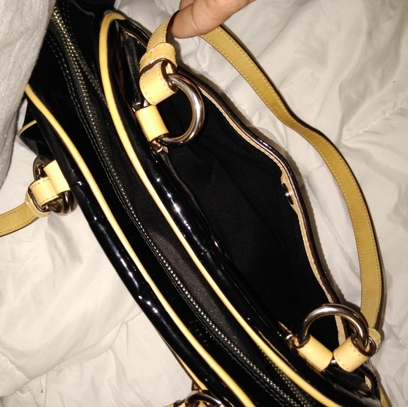 Coach purse - Picture 5 of 5